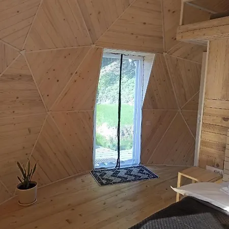 Honey Dome Camping *